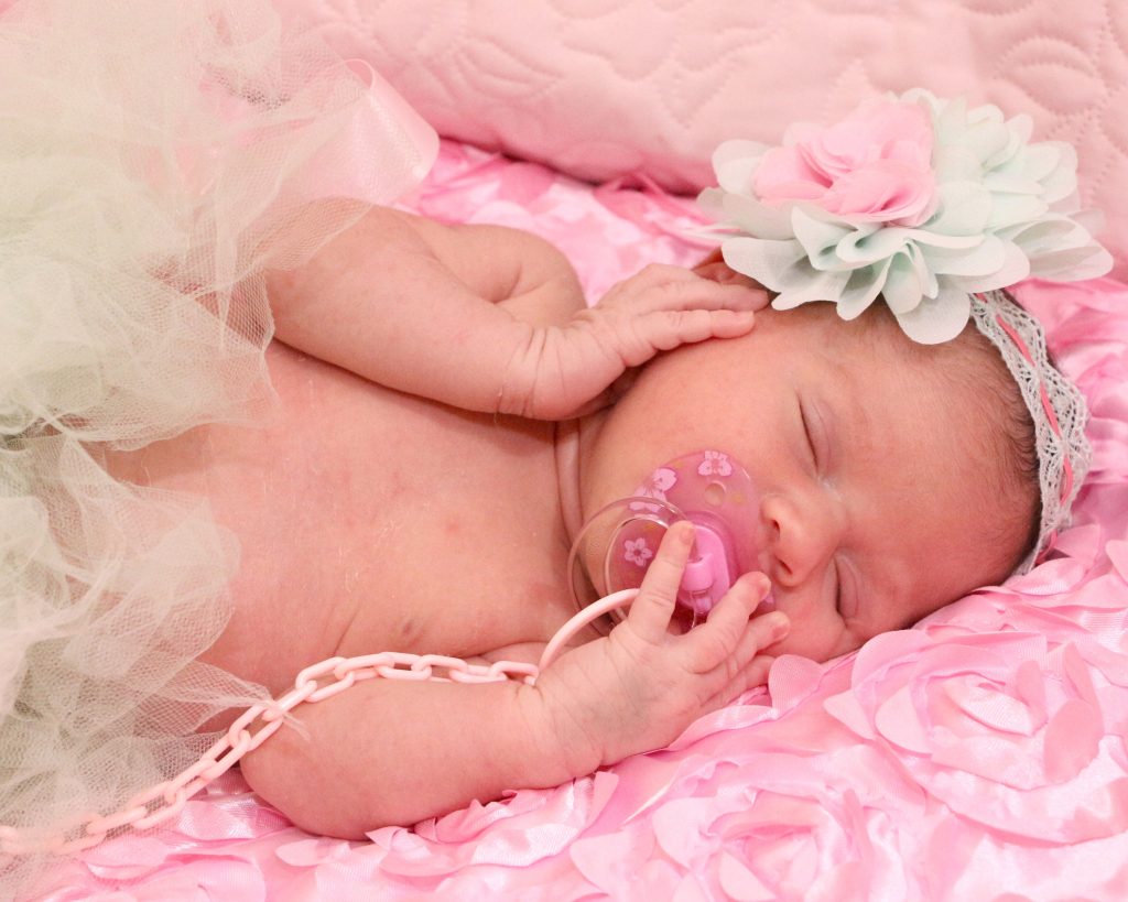 best pacifiers for newborns